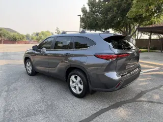 Toyota Highlander 2023