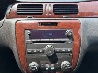 Chevrolet Impala 2010