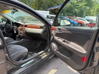 Chevrolet Impala 2010