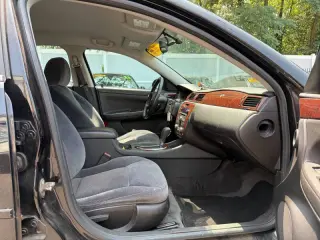 Chevrolet Impala 2010