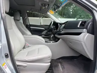 Toyota Highlander 2015
