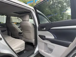 Toyota Highlander 2015