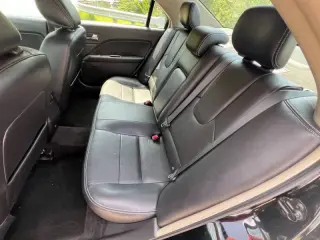 Ford Fusion 2012