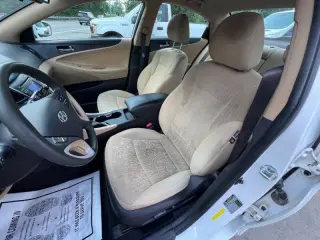 Hyundai Sonata 2012