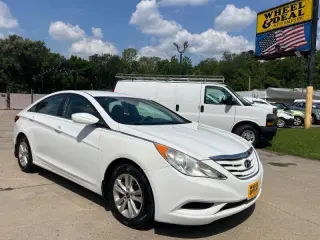 Hyundai Sonata 2012