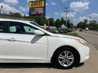 Hyundai Sonata 2012