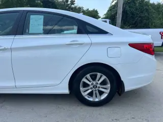 Hyundai Sonata 2012