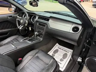 Ford Mustang 2011
