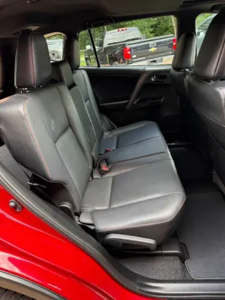 Toyota RAV4 2017