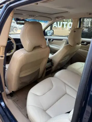 Volvo XC70 2004