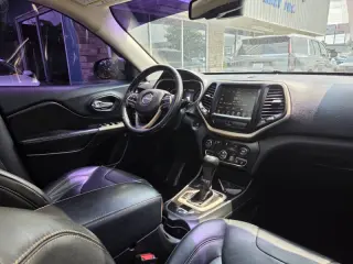Jeep Cherokee 2015