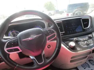 Chrysler Pacifica 2017