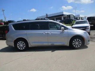 Chrysler Pacifica 2017
