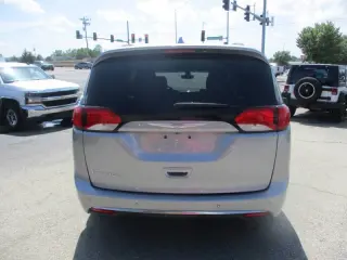 Chrysler Pacifica 2017