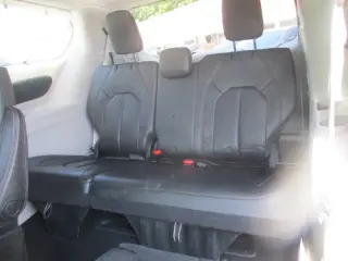 Chrysler Pacifica 2017