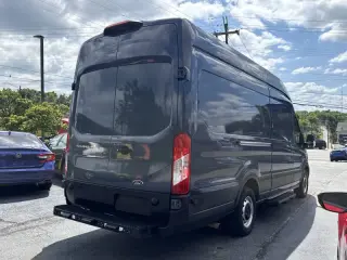 Ford Transit 2020
