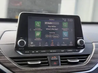 Nissan Altima 2019