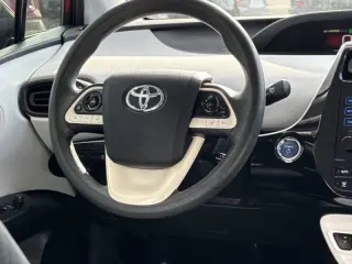 Toyota Prius 2017