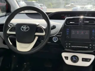 Toyota Prius 2017