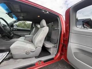 Toyota Tacoma 2011