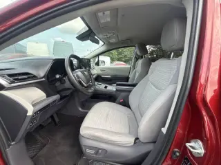 Toyota Sienna 2021