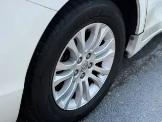 Toyota Sienna 2016