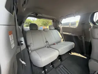 Toyota Sienna 2016