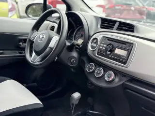 Toyota Yaris 2012