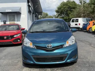 Toyota Yaris 2012