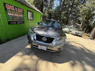 Nissan Pathfinder 2015