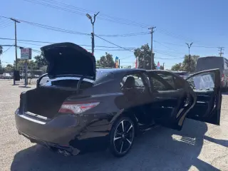 Toyota Camry 2018