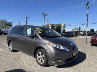 Toyota Sienna 2013