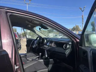 Toyota RAV4 2017