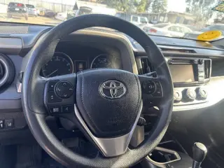 Toyota RAV4 2017