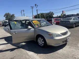 Toyota Camry 2004