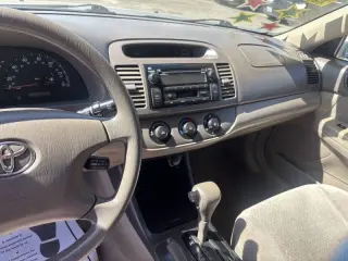 Toyota Camry 2004