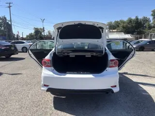 Toyota Corolla 2011