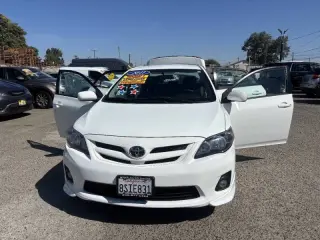 Toyota Corolla 2011