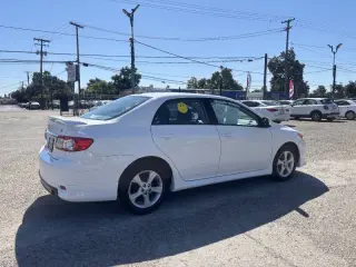 Toyota Corolla 2011