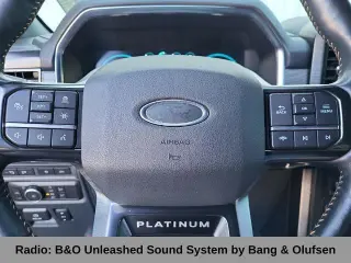 Ford F-150 2022 4x4 Platinum 4dr SuperCrew 5.5 ft. SB