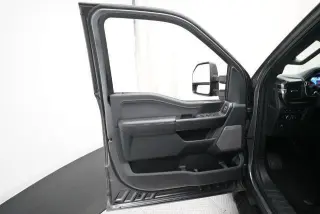 Ford F-150 2023 4x4 XLT 4p SuperCrew 5.5 ft. SB