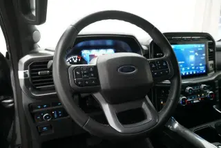 Ford F-150 2023 4x4 XLT 4p SuperCrew 5.5 ft. SB