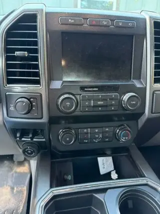 Ford F-350 Super Duty 2021 4x4 XLT 4p. Cabina de Tripulante 6.8 pies. SB SRW Camión Pickup