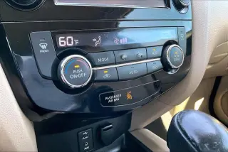 Nissan Rogue 2016 S 4dr Crossover