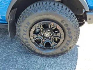 Ford Bronco 2023 4x4 Base Advanced 4dr SUV