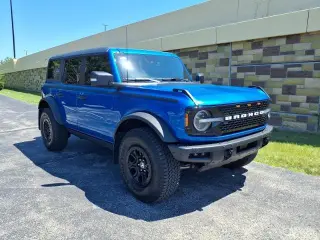 Ford Bronco 2023 4x4 Base Advanced 4dr SUV