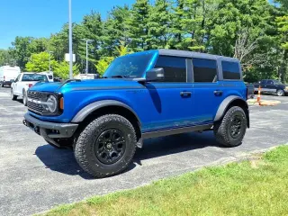 Ford Bronco 2023 4x4 Base Advanced 4dr SUV