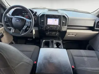 Ford F-150 2019 4x2 XL 4p SuperCrew 5.5 ft. SB