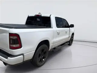 Ram 1500 2020 4x2 Big Horn 4p Camioneta Cabina Simple 5.6 pies ST Camión