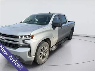 Chevrolet Silverado 1500 2021 4x2 RST 4p Camioneta de Cabina Completa 5.8 pies ST